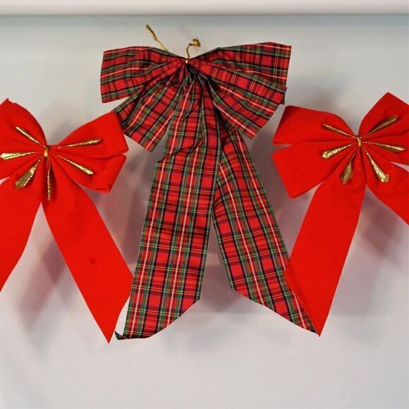 Vintage Christmas Arts And Crafts Mixed Lot Of Supplies - Picture 2 of 8